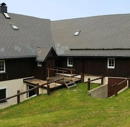 Chaloupka Slamenka Lodge