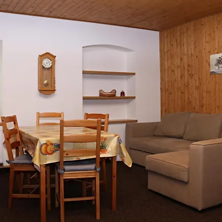 Chaloupka Slamenka Lodge Loučná pod Klínovcem