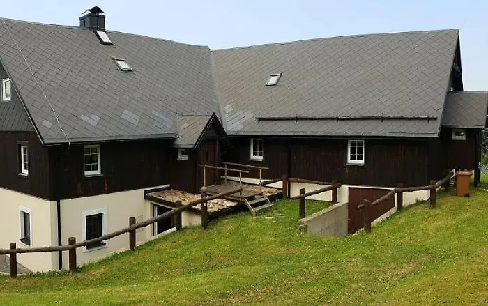 Chaloupka Slamenka Domek letniskowy