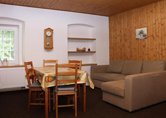 Chaloupka Slamenka Lodge Loučná pod Klínovcem